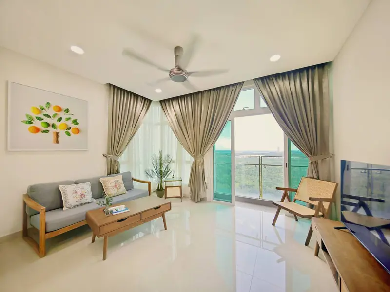 Calm & Airy, 1Medini